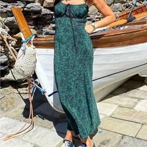 Women's Floral Low-Cut Square Neck Spaghetti Strap Tie Dress